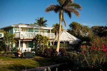 منتجع Tropic Isle At Anna Maria Island Inn