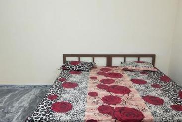 هتل Spot On 73721  Sunitraj Palace