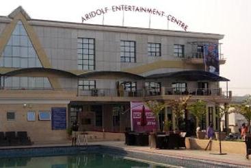 پانسیون Aridolf Resort Wellness And Spa