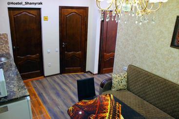 هاستل Shanyrak гостевой дом