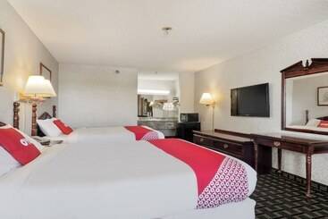 فندق Lonestar Inn And Suites By Oyo  Erick, Ok