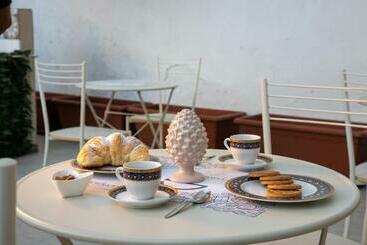 Largo Sicilia B&b