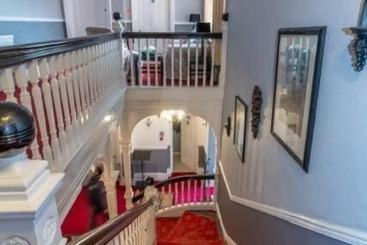 هتل The Quorn Lodge