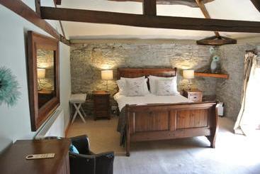 هتل The Horse & Jockey Inn