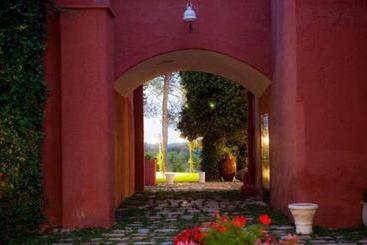 هتل روستایی Agriturismo Tibitone
