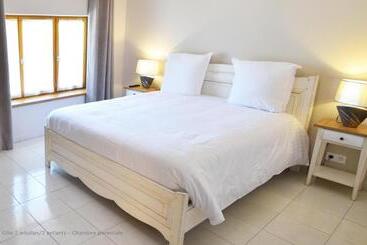 בית מלון כפרי Domaine De Monrecour   Hôtel & Restaurant   Proche De Sarlat