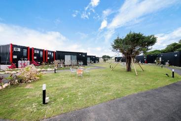 هتل R9 The Yard Miyakojima