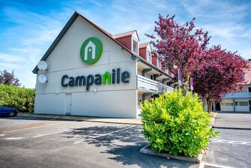 ホテル Campanile Deauville  Saint Arnoult