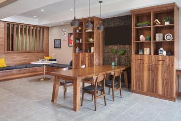 בית מלון כפרי Four Points By Sheraton Chicago Schaumburg