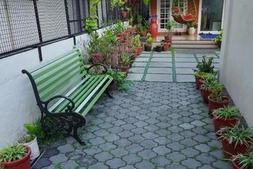 پانسیون Adams Cottage Kochi