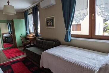פנסיון Guesthouse Tershana