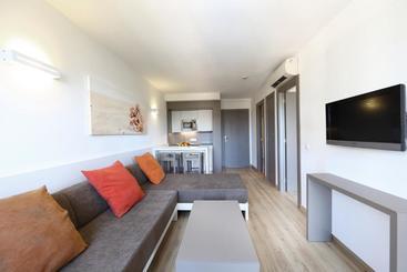 Apartamentos Jade   Adults Only