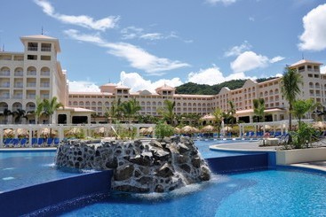 ホテル Riu Guanacaste  All Inclusive