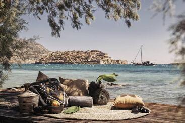 استراحتگاه Domes Of Elounda, Autograph Collection