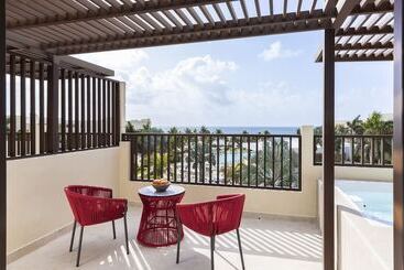 استراحتگاه Hyatt Ziva Riviera Cancun Allinclusive