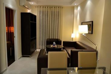 San Pablo Suites