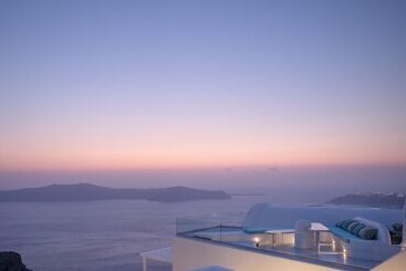 Tholos Resort