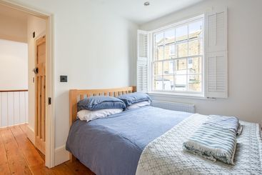 Beach House Moments From Margate Old Town & Beach