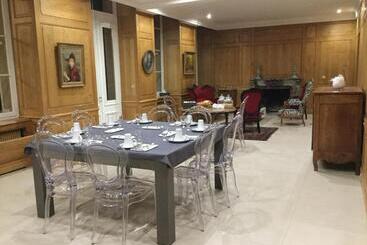 مبيت وإفطار Le Clos D  Aÿ