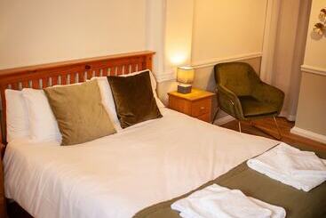 The Chagford Inn