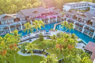 호텔 Holiday Ao Nang Beach Resort, Krabi