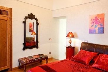 هتل Lubra Casa Relax
