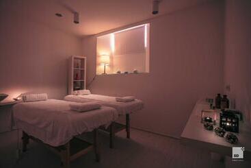 هتل Regina Elena 57 & Oro Bianco Spa