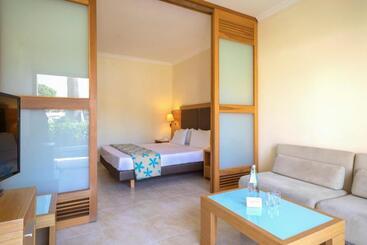 هتل Sol Cosmopolitan Rhodes