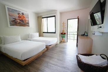 استراحتگاه Villa Cha Cha Salad Beach Koh Phangan