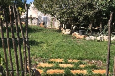 Pretty Trullo Cottage In Martinafranca With Garden And Barbecue