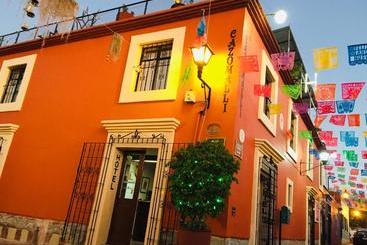 هتل Cazomalli Oaxaca