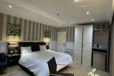 פנסיון Résidence Des Fleurs