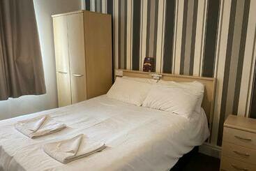 호텔 Arncliffe Lodge