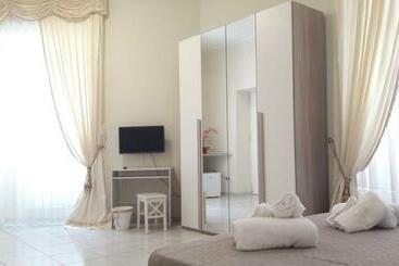 تختخواب و صبحانه Sweet Home Agropoli