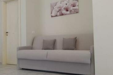 تختخواب و صبحانه Sweet Home Agropoli