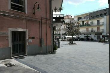 تختخواب و صبحانه Sweet Home Agropoli