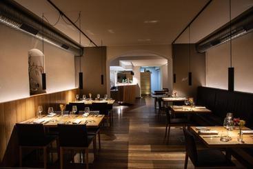 فندق Restaurant271