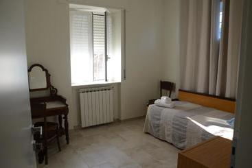 Calicantus Bed And Breakfast