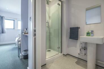هتل No 10 Ocean Cabins   Saundersfoot Harbour   Saundersfoot