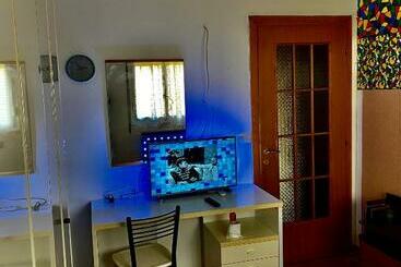 پانسیون Highlife Rooms