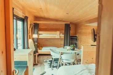 استراحتگاه Tiny House 4 People