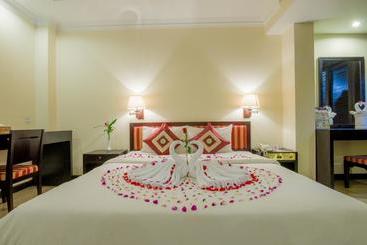هتل Angkor Riviera
