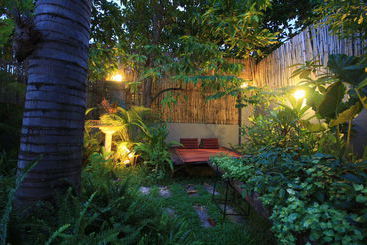 هتل Frangipani Villa-90s