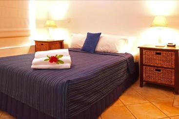 هتل Santorini Holiday Units