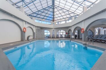 هتل آپارتمان Sahara Sunset