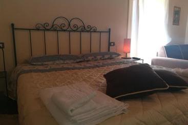 تختخواب و صبحانه Casale San Fortunato