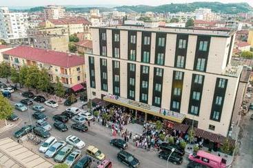 هتل Golden Palace