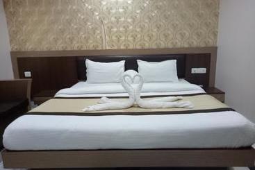 هتل Barak Residency  A Premium