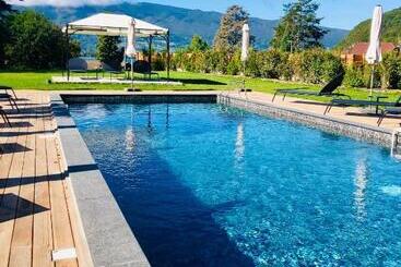 בית מלון כפרי Hôtel Le Mouton Bleu