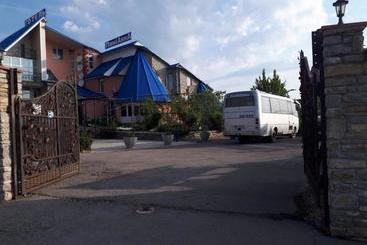 בית מלון כפרי пані анна